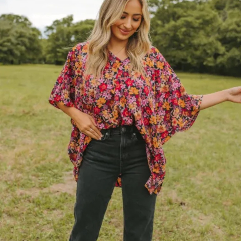 Buddy Love North Tunic